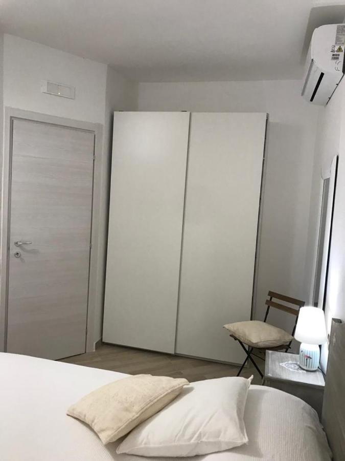Holiday House Palau Ngoại thất bức ảnh