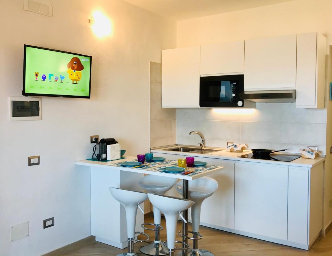 Holiday House Palau Ngoại thất bức ảnh